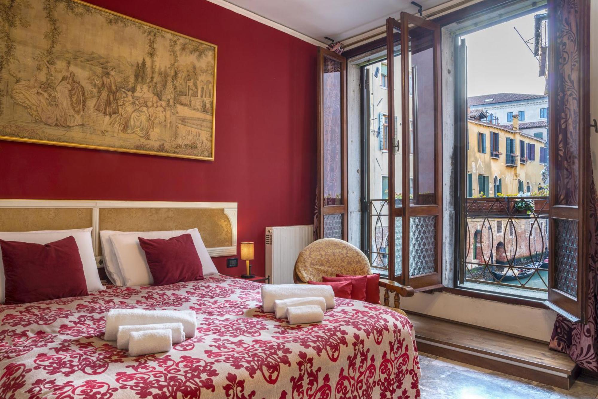 Tre Sestieri Terrace - Canal View 2024 Venise Chambre photo